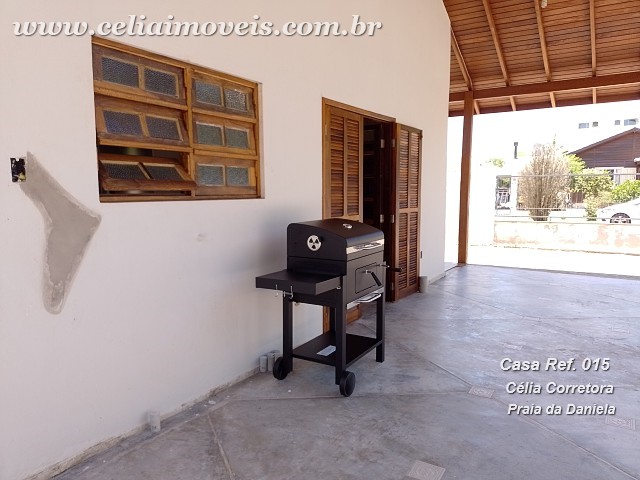 Detalhe da churrasqueira portátil