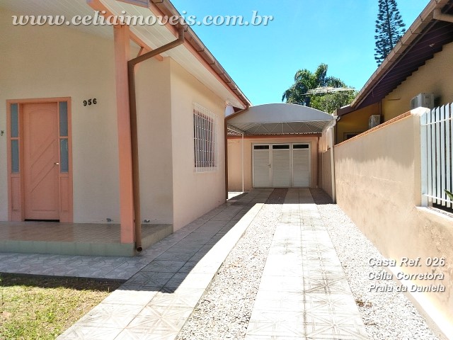 Estacionamento aberto e coberto 