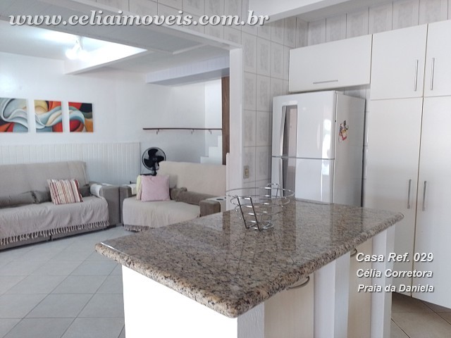 Ambiente integrado sala-copa-cozinha