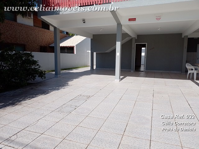 Pátio frontal