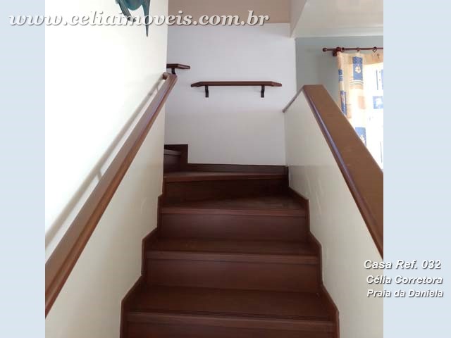 Acesso piso superior (escada em L, lance 1)